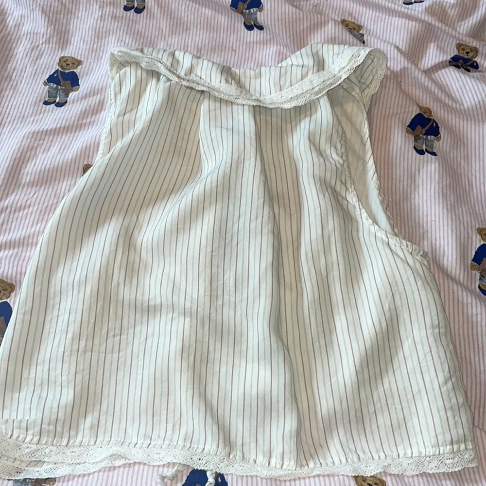 Blouse - Picture 2 of 3